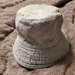 Cardani bucket demin hat